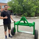 Копатель корнеплодов, установленный на трактор
